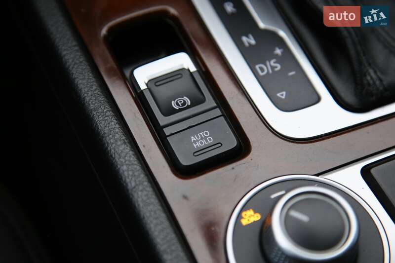 Позашляховик / Кросовер Volkswagen Touareg 2015 в Харкові фото 20 Позашляховик / Кросовер Volkswagen Touareg 2015 в Харкові