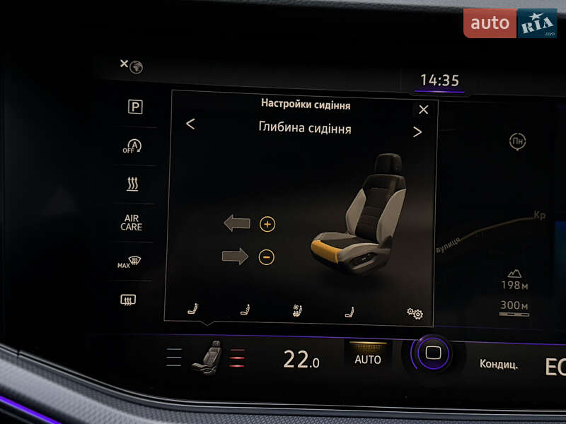 Позашляховик / Кросовер Volkswagen Touareg 2019 в Дубні