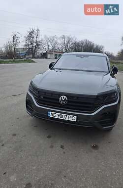Позашляховик / Кросовер Volkswagen Touareg 2021 в Апостоловому