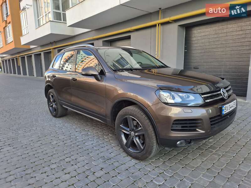 Позашляховик / Кросовер Volkswagen Touareg 2011 в Хмельницькому фото 9 Позашляховик / Кросовер Volkswagen Touareg 2011 в Хмельницькому