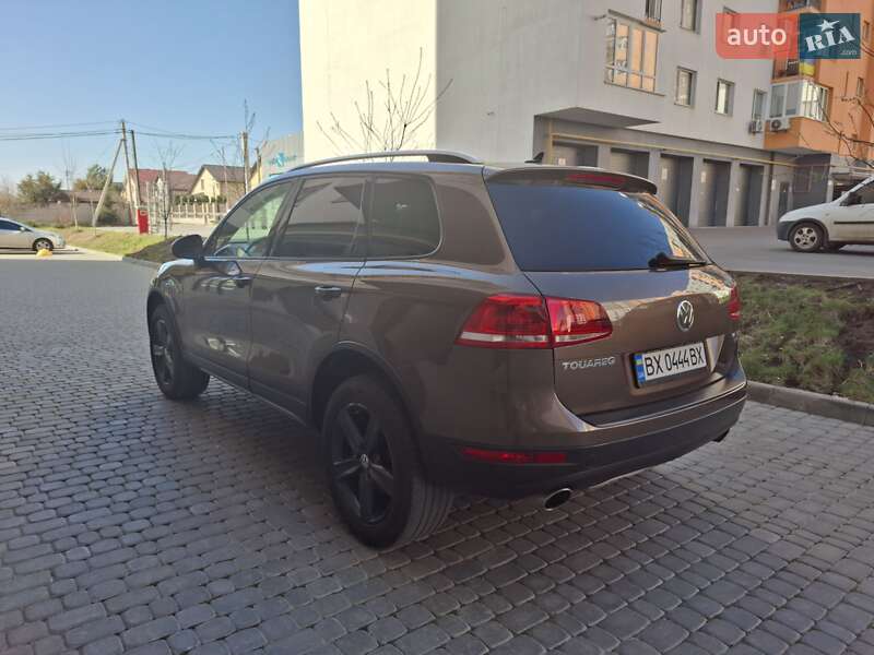 Позашляховик / Кросовер Volkswagen Touareg 2011 в Хмельницькому фото 14 Позашляховик / Кросовер Volkswagen Touareg 2011 в Хмельницькому