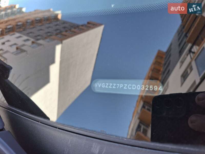 Позашляховик / Кросовер Volkswagen Touareg 2011 в Хмельницькому фото 28 Позашляховик / Кросовер Volkswagen Touareg 2011 в Хмельницькому