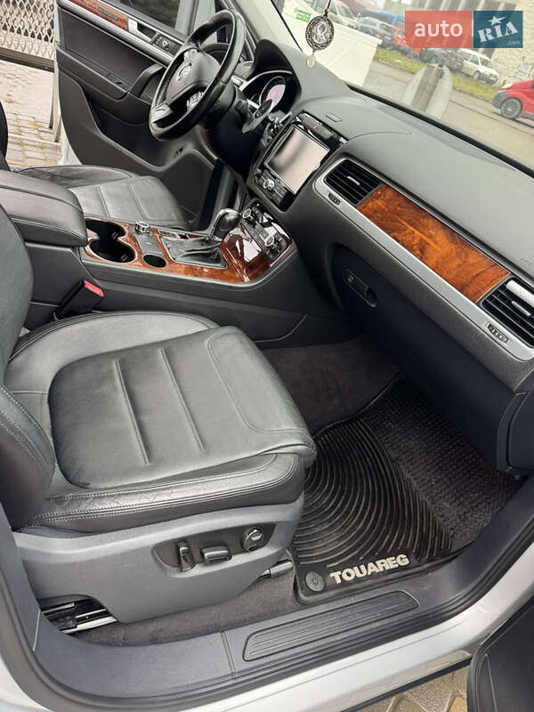 Позашляховик / Кросовер Volkswagen Touareg 2012 в Тернополі фото 11 Позашляховик / Кросовер Volkswagen Touareg 2012 в Тернополі