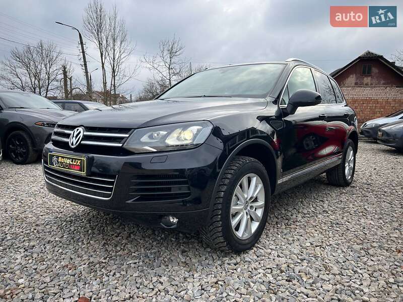 Позашляховик / Кросовер Volkswagen Touareg 2014 в Коломиї