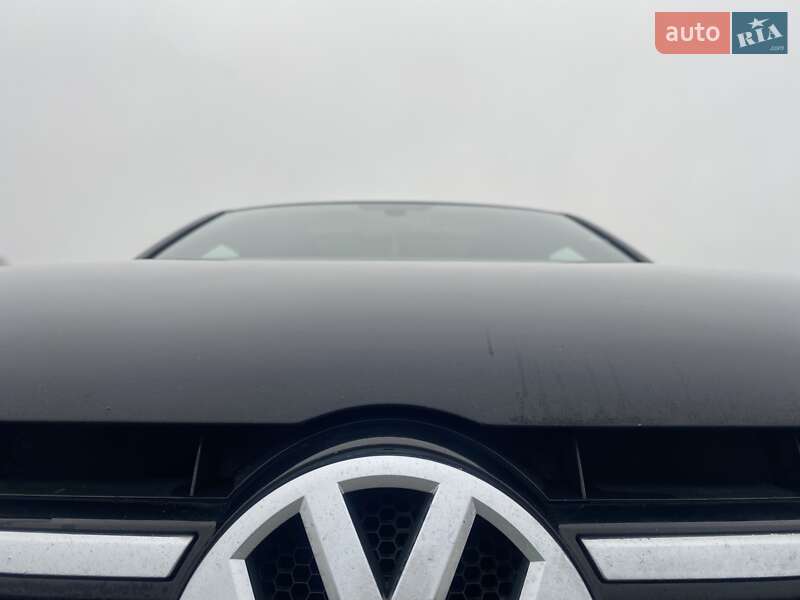 Позашляховик / Кросовер Volkswagen Touareg 2013 в Каневі фото 41 Позашляховик / Кросовер Volkswagen Touareg 2013 в Каневі