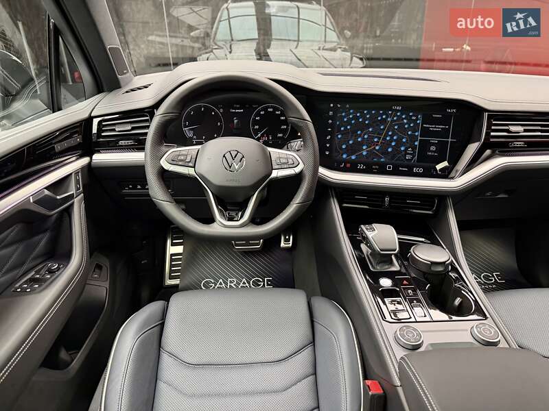 Позашляховик / Кросовер Volkswagen Touareg 2025 в Києві