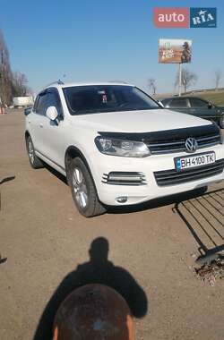 Позашляховик / Кросовер Volkswagen Touareg 2013 в Одесі