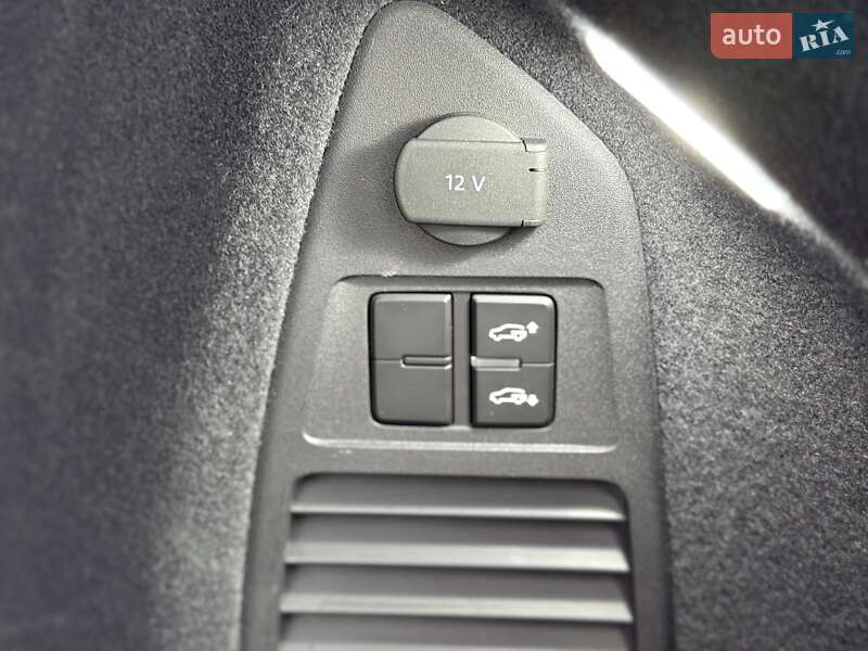 Внедорожник / Кроссовер Volkswagen Touareg 2021 в Днепре