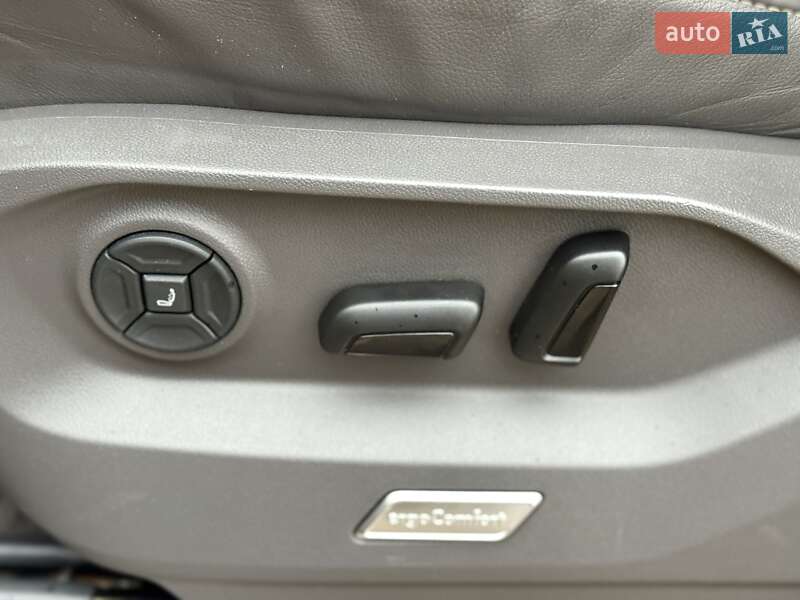 Внедорожник / Кроссовер Volkswagen Touareg 2021 в Днепре