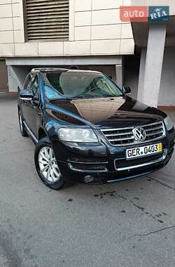 Внедорожник / Кроссовер Volkswagen Touareg 2006 в Киеве