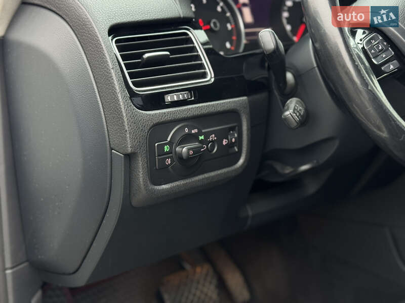 Внедорожник / Кроссовер Volkswagen Touareg 2014 в Киеве фото 27 Внедорожник / Кроссовер Volkswagen Touareg 2014 в Киеве