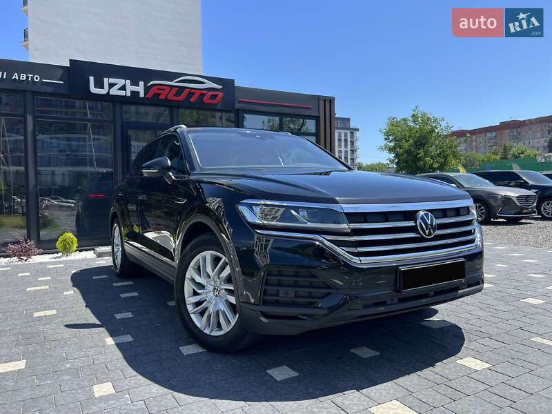 Внедорожник / Кроссовер Volkswagen Touareg 2021 в Ужгороде