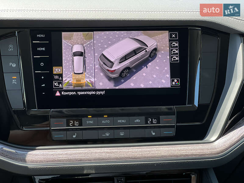 Внедорожник / Кроссовер Volkswagen Touareg 2021 в Ужгороде