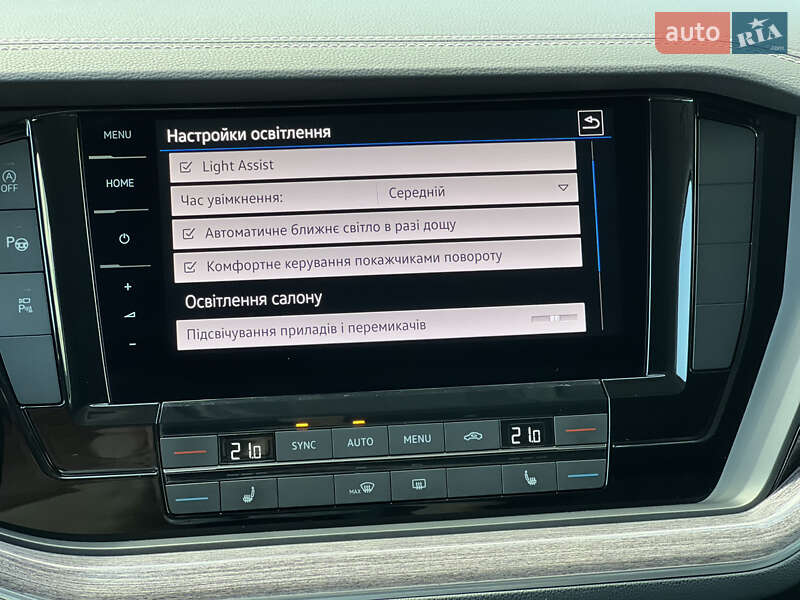 Внедорожник / Кроссовер Volkswagen Touareg 2021 в Ужгороде