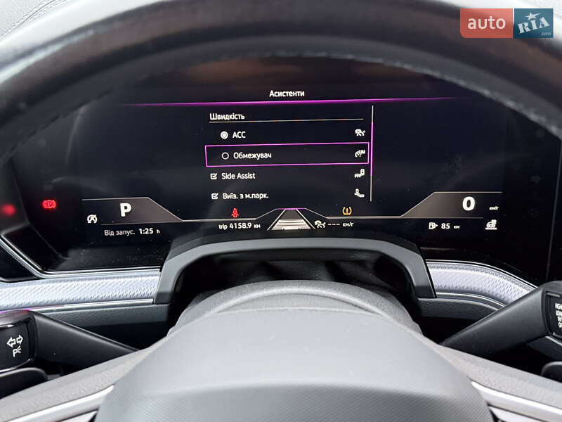 Внедорожник / Кроссовер Volkswagen Touareg 2021 в Хмельницком