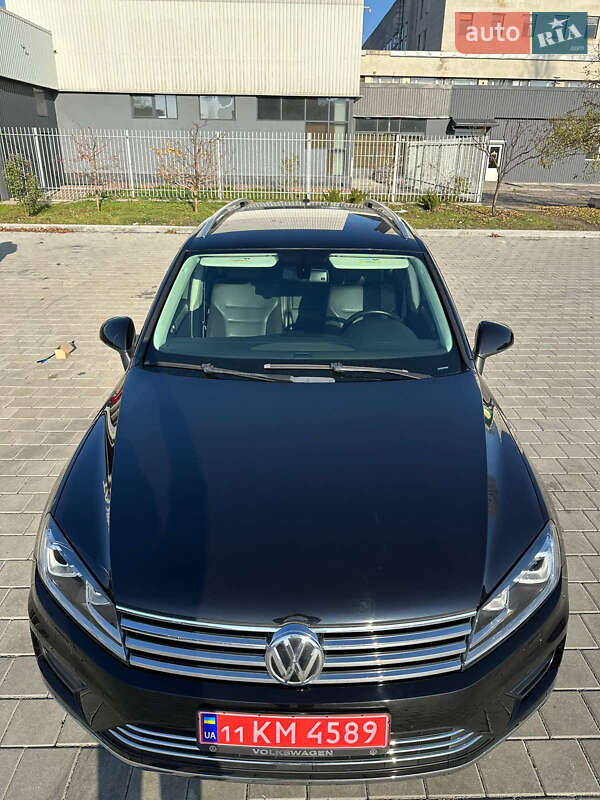 Позашляховик / Кросовер Volkswagen Touareg 2015 в Черкасах фото 10 Позашляховик / Кросовер Volkswagen Touareg 2015 в Черкасах