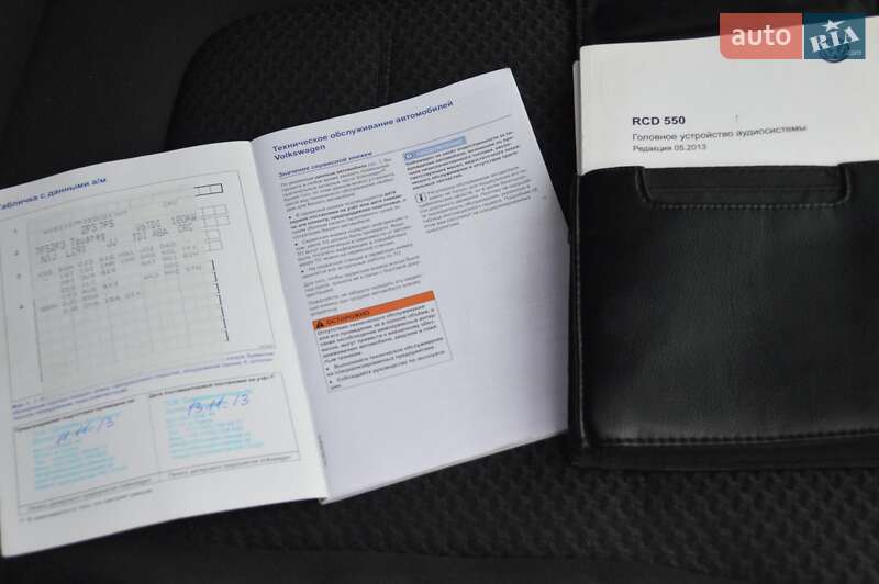 Позашляховик / Кросовер Volkswagen Touareg 2013 в Одесі