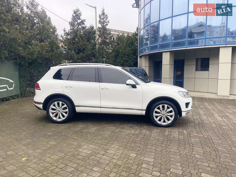 Позашляховик / Кросовер Volkswagen Touareg 2014 в Чернівцях фото 11 Позашляховик / Кросовер Volkswagen Touareg 2014 в Чернівцях