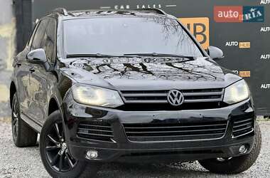 Внедорожник / Кроссовер Volkswagen Touareg 2011 в Харькове