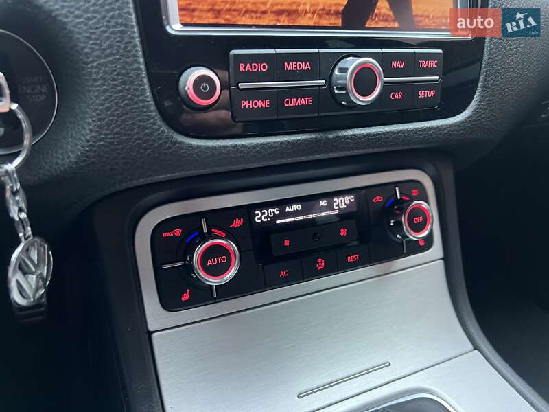 Внедорожник / Кроссовер Volkswagen Touareg 2010 в Ровно фото 35 Внедорожник / Кроссовер Volkswagen Touareg 2010 в Ровно