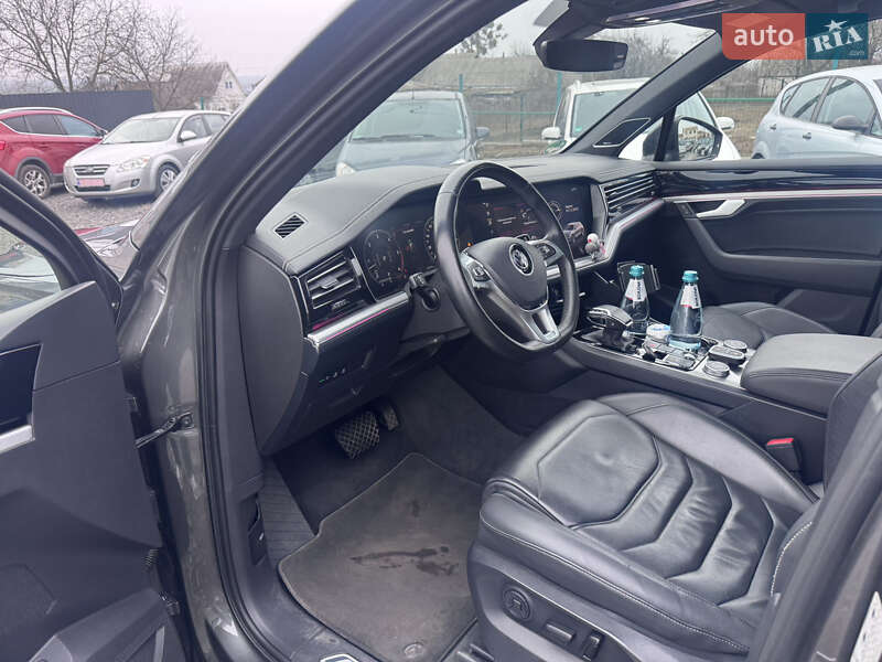 Внедорожник / Кроссовер Volkswagen Touareg 2019 в Звенигородке фото 26 Внедорожник / Кроссовер Volkswagen Touareg 2019 в Звенигородке