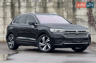 Внедорожник / Кроссовер Volkswagen Touareg 2021 в Ровно