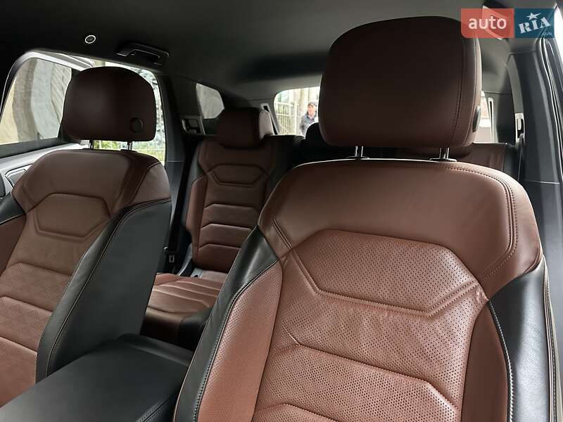 Внедорожник / Кроссовер Volkswagen Touareg 2021 в Киеве фото 25 Внедорожник / Кроссовер Volkswagen Touareg 2021 в Киеве