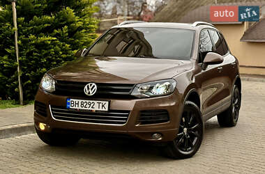 Внедорожник / Кроссовер Volkswagen Touareg 2013 в Одессе