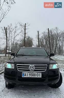 Внедорожник / Кроссовер Volkswagen Touareg 2005 в Барышевке
