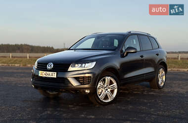 Позашляховик / Кросовер Volkswagen Touareg 2016 в Ковелі