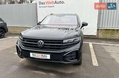 Позашляховик / Кросовер Volkswagen Touareg 2023 в Харкові