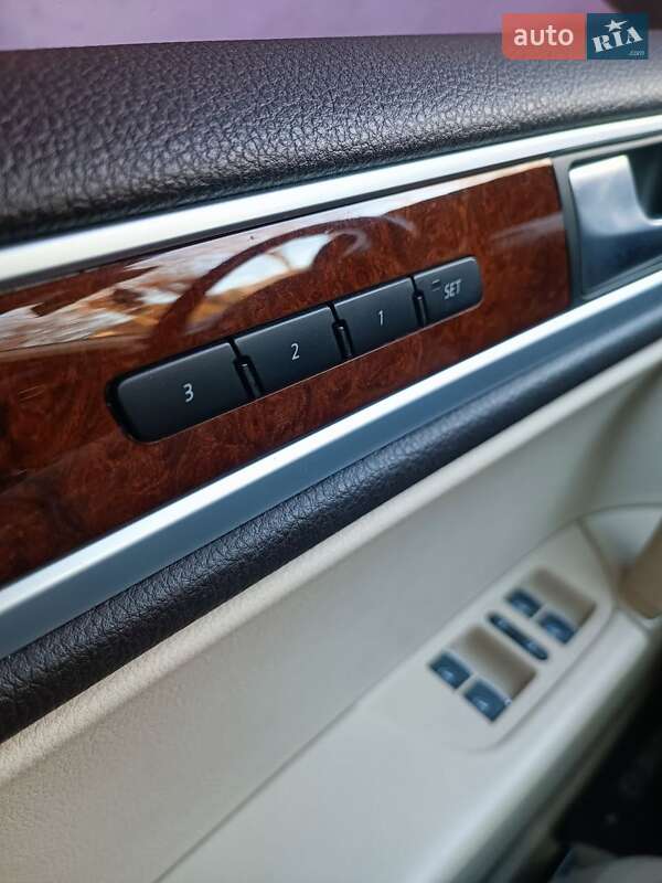 Внедорожник / Кроссовер Volkswagen Touareg 2013 в Коломые фото 17 Внедорожник / Кроссовер Volkswagen Touareg 2013 в Коломые
