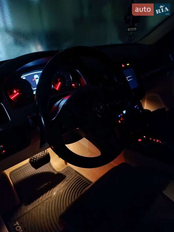 Внедорожник / Кроссовер Volkswagen Touareg 2013 в Коломые фото 24 Внедорожник / Кроссовер Volkswagen Touareg 2013 в Коломые