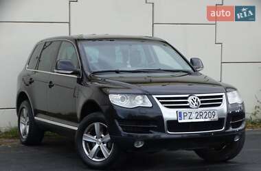 Внедорожник / Кроссовер Volkswagen Touareg 2002 в Киеве