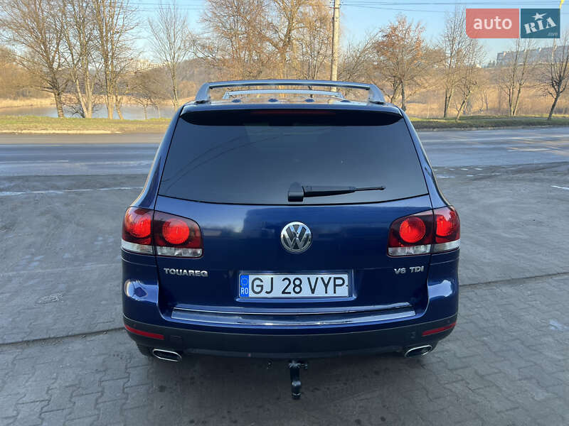 Внедорожник / Кроссовер Volkswagen Touareg 2008 в Черновцах