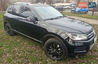 Позашляховик / Кросовер Volkswagen Touareg 2014 в Черкасах