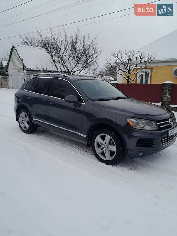Внедорожник / Кроссовер Volkswagen Touareg 2011 в Каменке фото Внедорожник / Кроссовер Volkswagen Touareg 2011 в Каменке