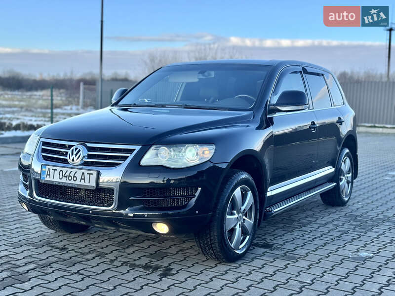 AUTO.RIA – Фольксваген Туарег 3.00 л - купить подержанную