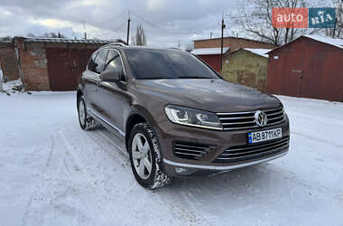 Внедорожник / Кроссовер Volkswagen Touareg 2013 в Виннице