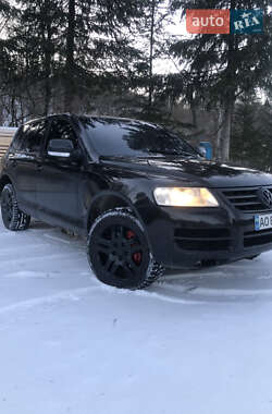 Позашляховик / Кросовер Volkswagen Touareg 2004 в Косові