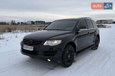 Позашляховик / Кросовер Volkswagen Touareg 2007 в Києві