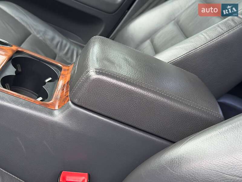 Внедорожник / Кроссовер Volkswagen Touareg 2008 в Ахтырке