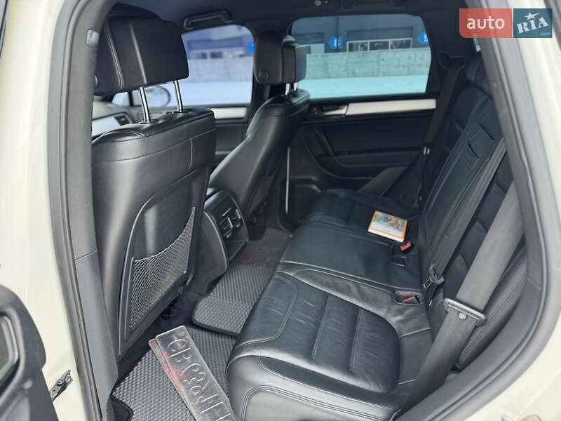Внедорожник / Кроссовер Volkswagen Touareg 2011 в Виннице фото 29 Внедорожник / Кроссовер Volkswagen Touareg 2011 в Виннице