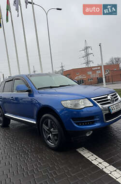Внедорожник / Кроссовер Volkswagen Touareg 2006 в Днепре