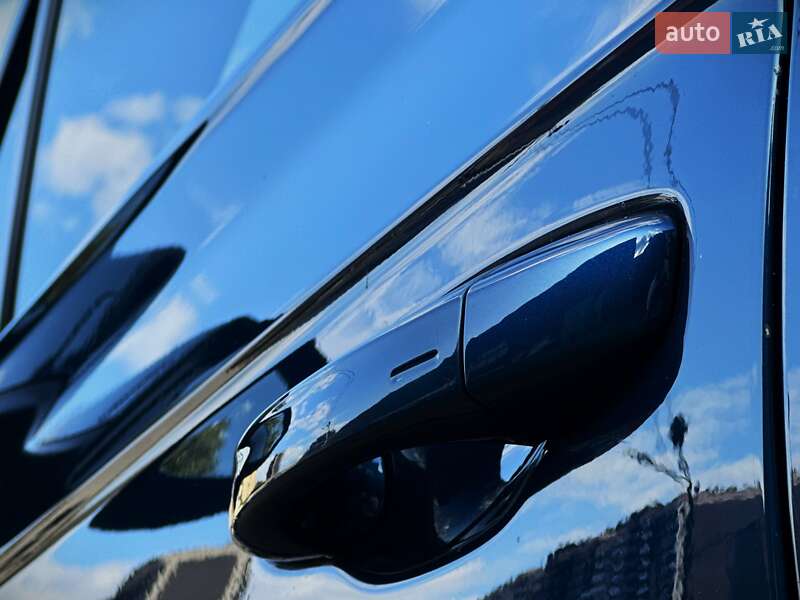 Внедорожник / Кроссовер Volkswagen Touareg 2019 в Киеве фото 13 Внедорожник / Кроссовер Volkswagen Touareg 2019 в Киеве