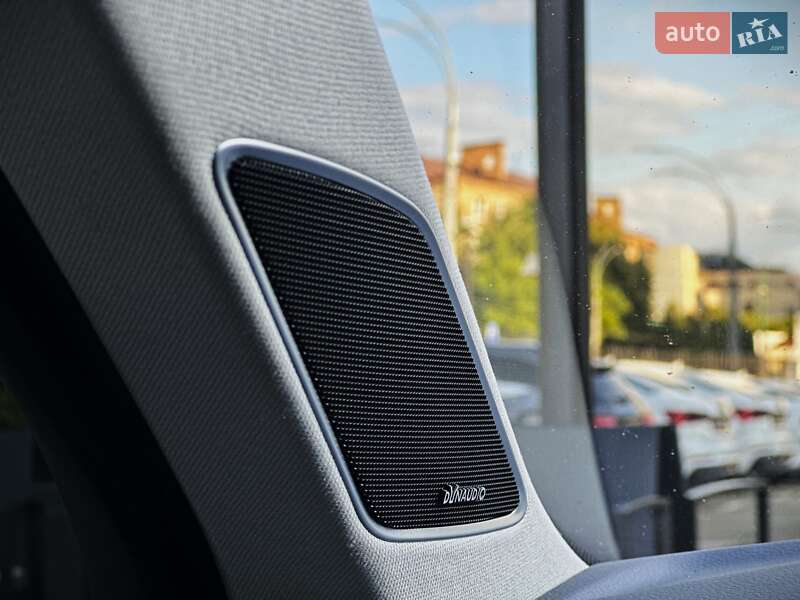 Внедорожник / Кроссовер Volkswagen Touareg 2019 в Киеве фото 33 Внедорожник / Кроссовер Volkswagen Touareg 2019 в Киеве