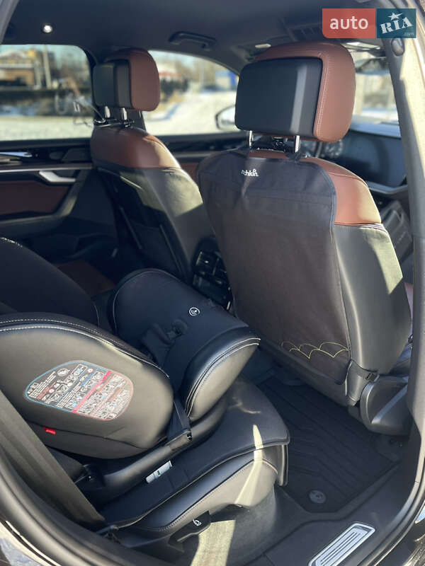 Позашляховик / Кросовер Volkswagen Touareg 2020 в Львові