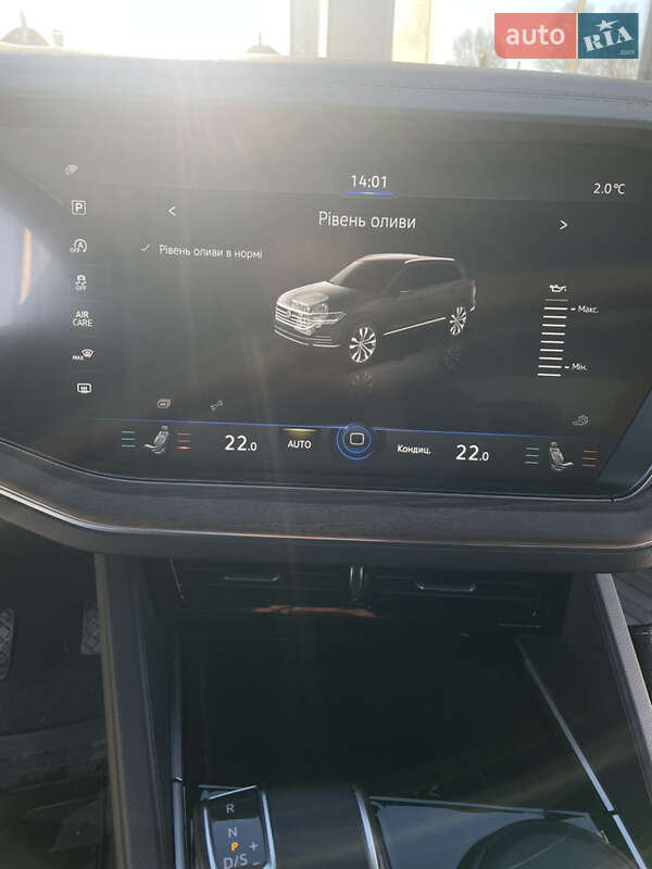 Позашляховик / Кросовер Volkswagen Touareg 2020 в Львові