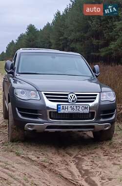 Позашляховик / Кросовер Volkswagen Touareg 2009 в Полтаві