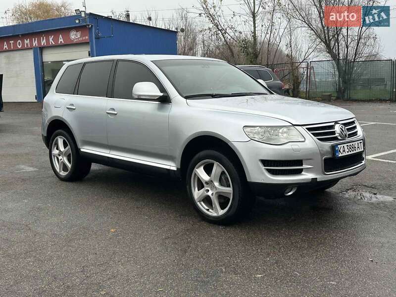 Внедорожник / Кроссовер Volkswagen Touareg 2007 в Софиевской Борщаговке фото 2 Внедорожник / Кроссовер Volkswagen Touareg 2007 в Софиевской Борщаговке